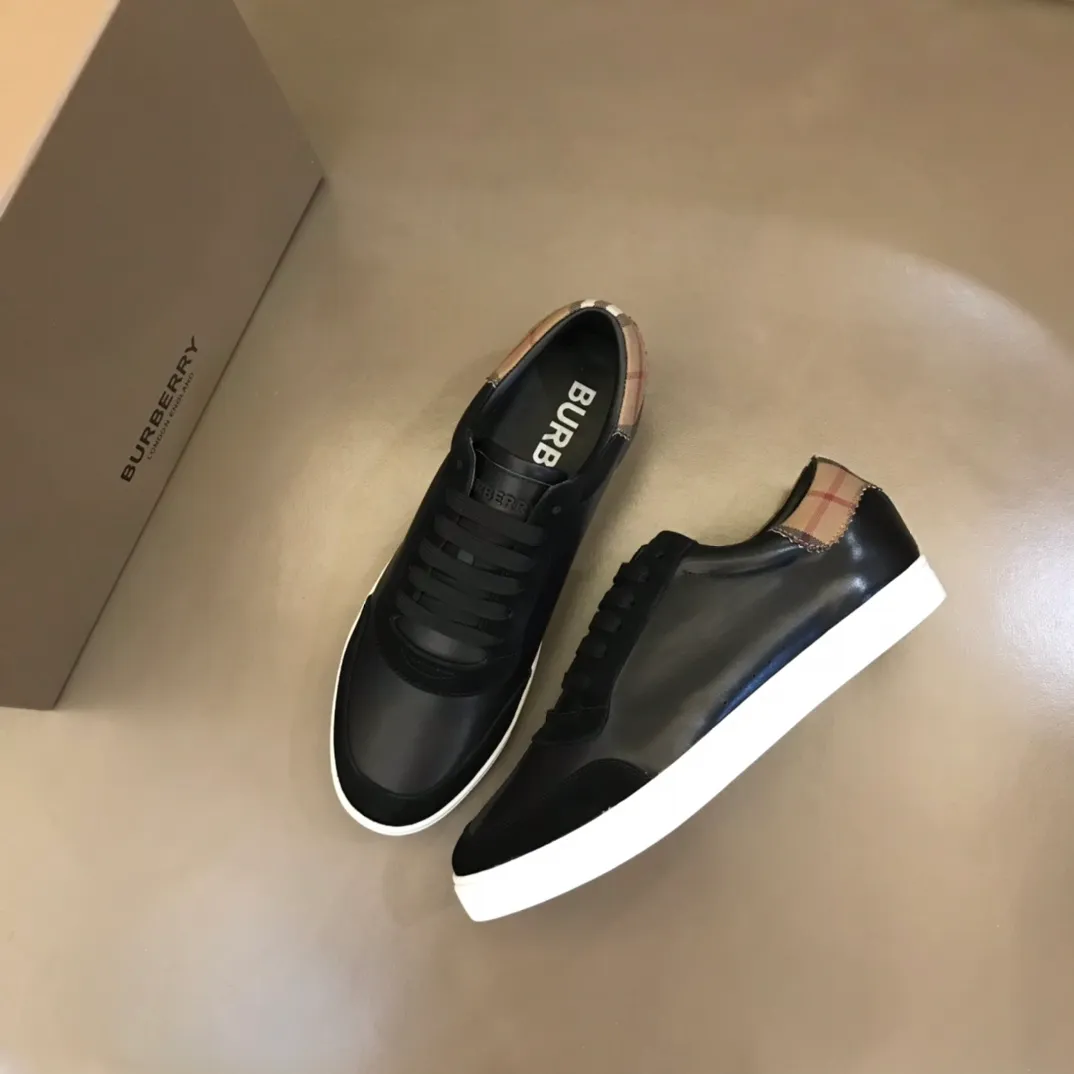 ¥380 B’s men’s classic low-top sneakers are reinterpreted in Vintage plaid cotton and cowhide materials, decorated with a new brand logo. First-layer cowhide lining, embossed Burberry logo on the heel, and original TPU outsole! 38-44 (45 customized)